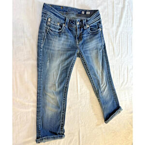 Miss Me Womens Size 27 Signature Cuffed Capri Blue Jeans Distressed Embellished